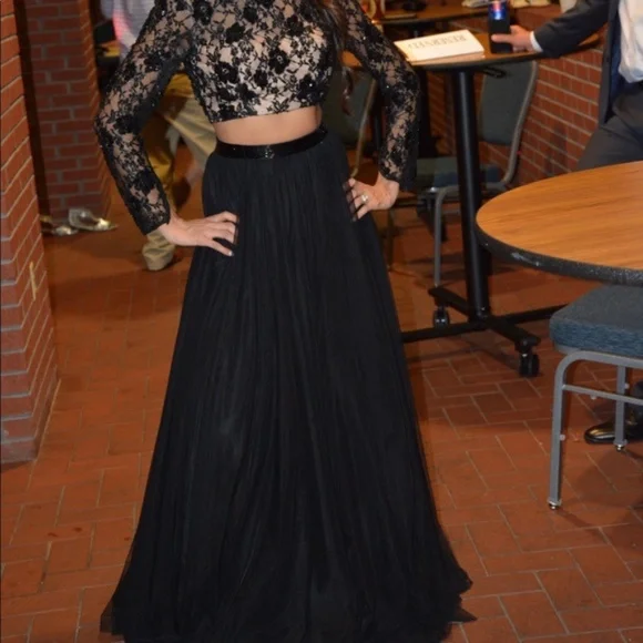 Sherri Hill style 50821 two piece beaded Prom Dress - Picture 3 of 3